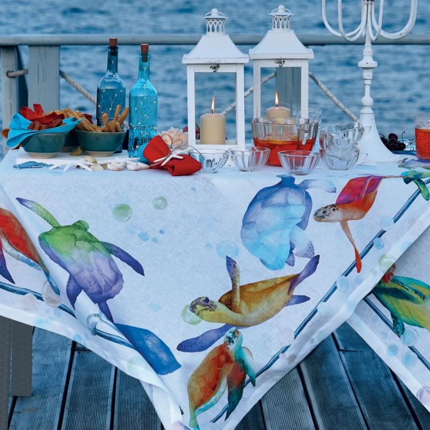 Galapagos Linen Table Runner by Tessitura